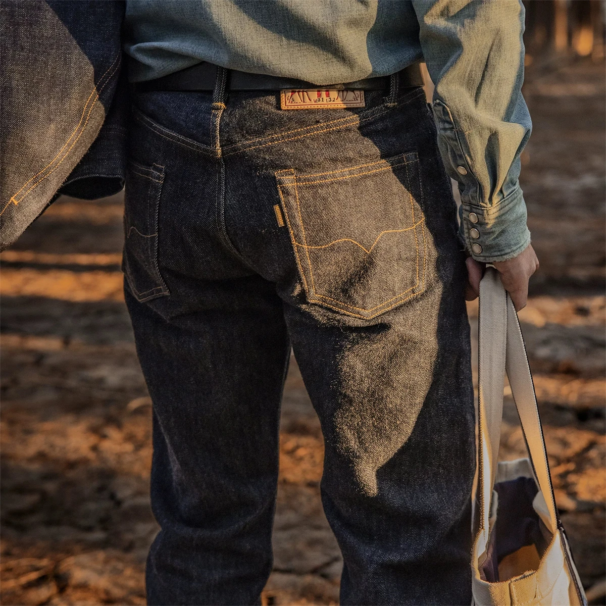 Red Tornado NOIR 21oz Selvedge - Levis Jeans 501 评论和价格