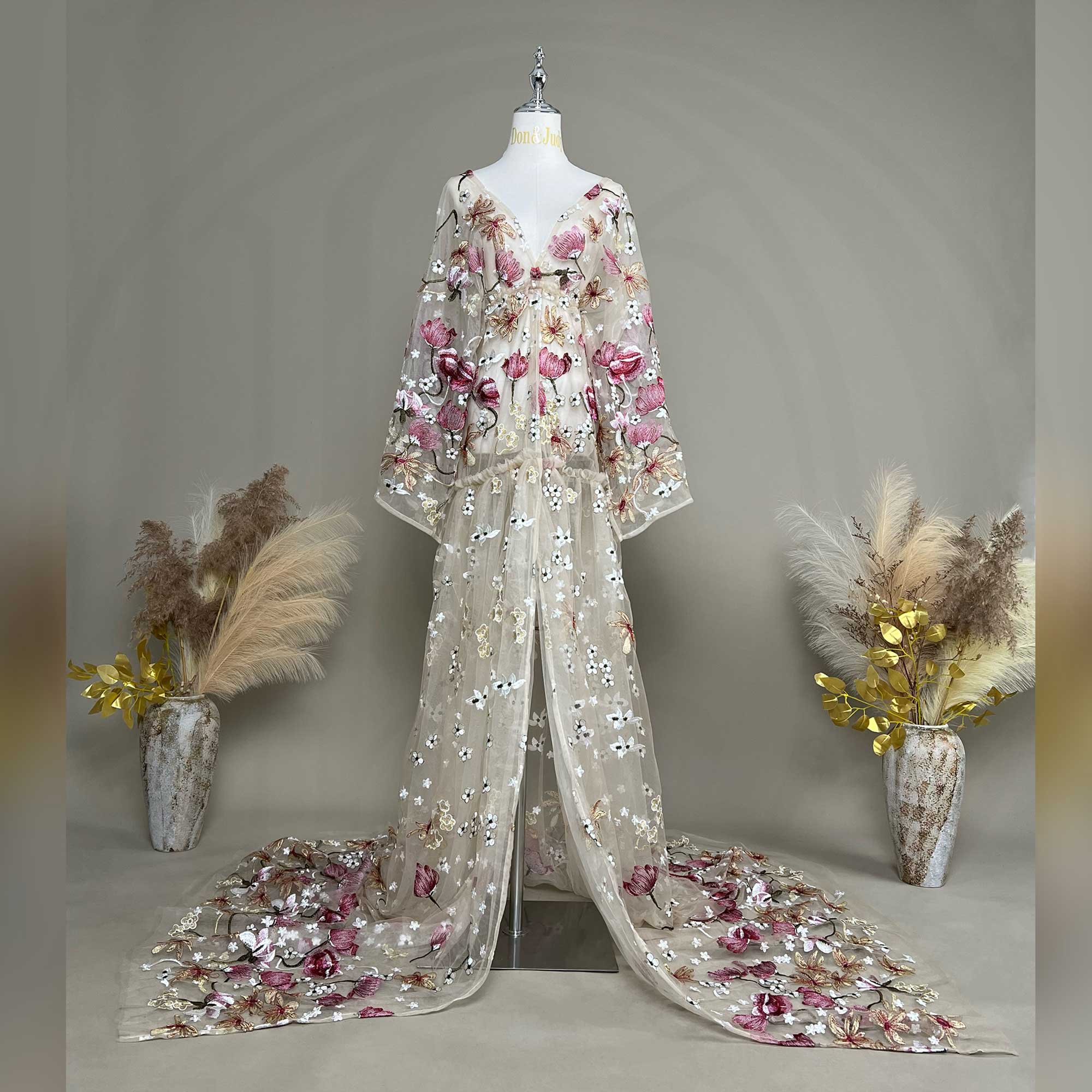 Don&Judy Butterfly Appliqués a - Kimono Sheer Floral 评论和价格
